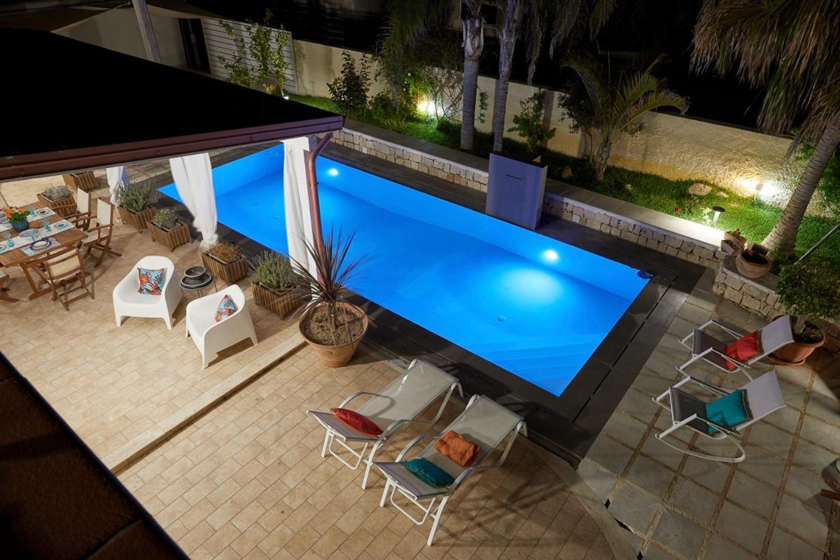 Villa Zamia Con Piscina Санта-Марія-дель-Фокалло Екстер'єр фото